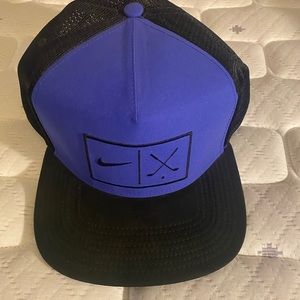 Nike Golf Trucker SnapBack